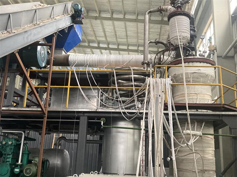 什么樣的廢塑裂解煉油加熱裝置，竟然需要十幾萬一套？.jpg